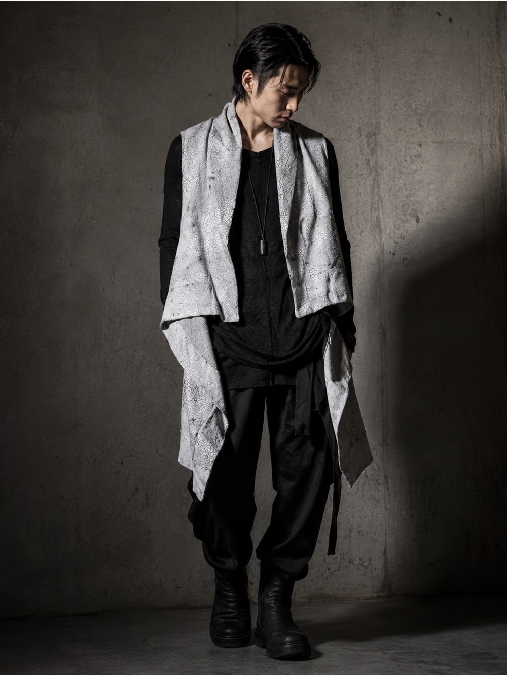 Rick Owens NWT Cracked Leather Cape Vest Grey Size M Authentic $1485 Rare